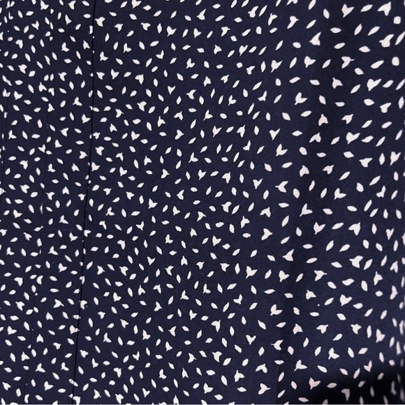 Banana Republic Navy/White Long Sleeve V Neck Blouse Sz XL - Picture 4 of 7